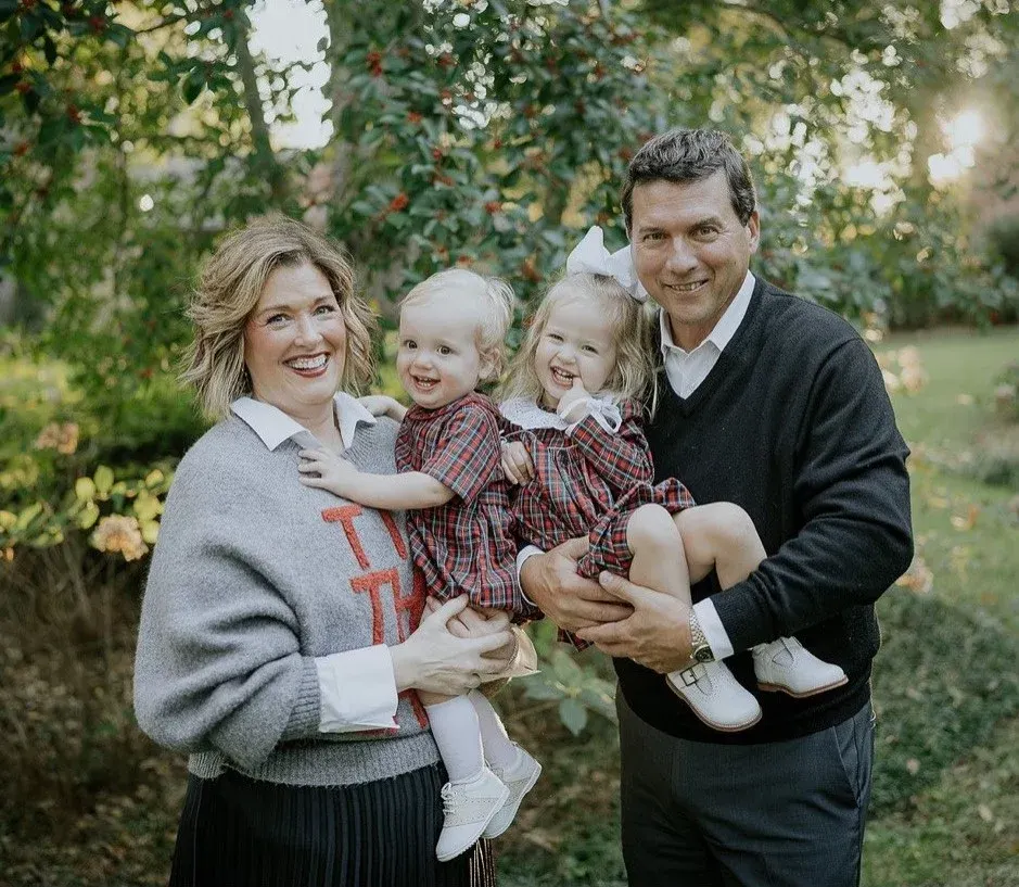 Lee Yancey with his wife Courtney and their grandchildren